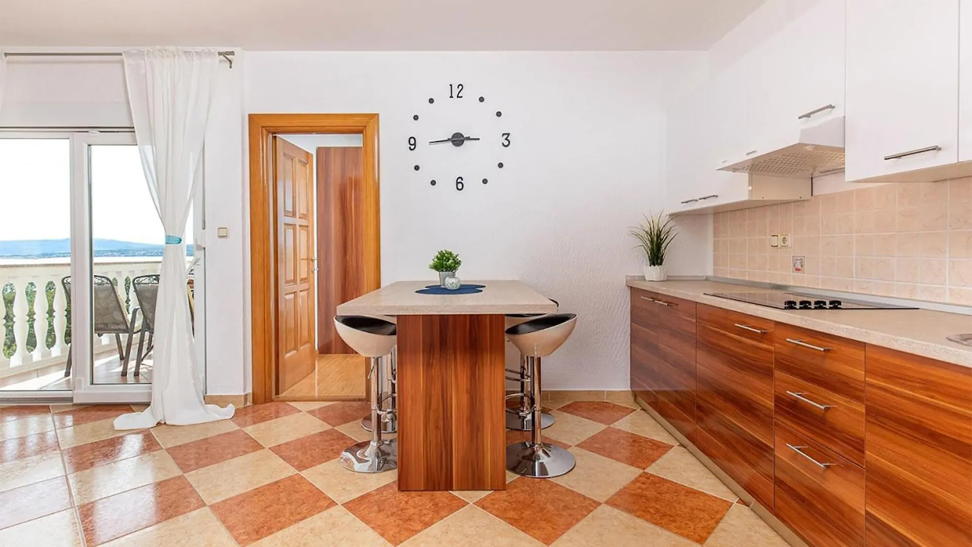 Awesome Apartment In Dramalj With Kitchen